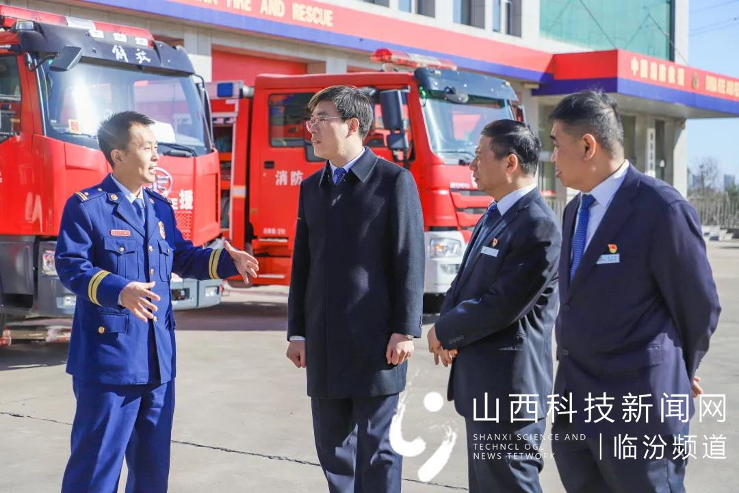 襄汾农商银行走进消防救援队2