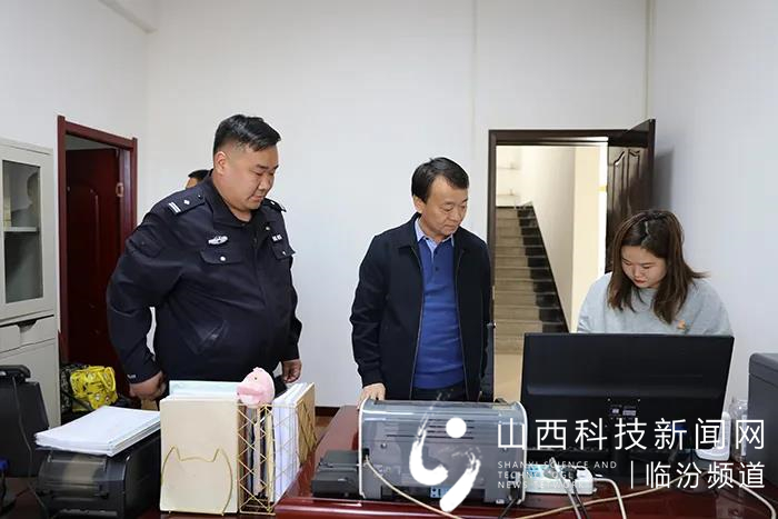 崔军深入基层调研公安派出所工作1